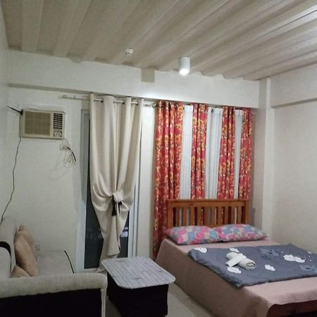 Budget Room For You @ Kassel Residences Manila Esterno foto