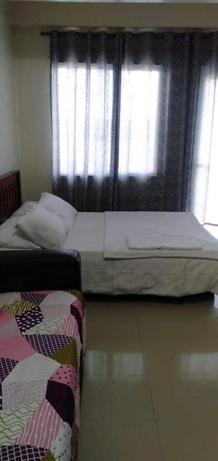 Budget Room For You @ Kassel Residences Manila Esterno foto